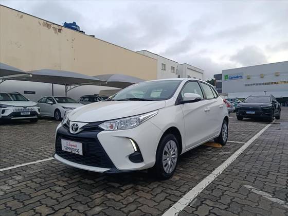 TOYOTA YARIS 1.5 16V FLEX XL MULTIDRIVE TOYOTA YARIS 1.5 16V FLEX XL MULTIDRIVE